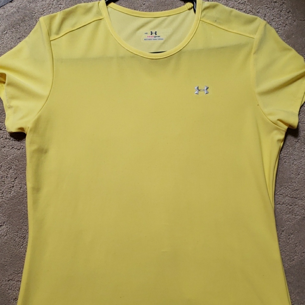 PRICE DROPPED! Under Armour heatgear shirt